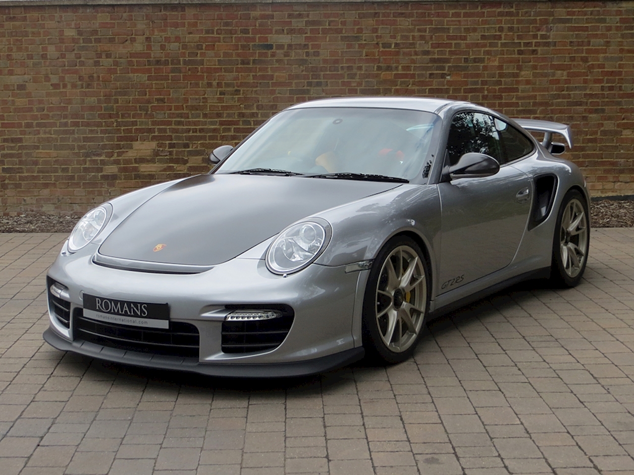 Porsche 911 gt2 997