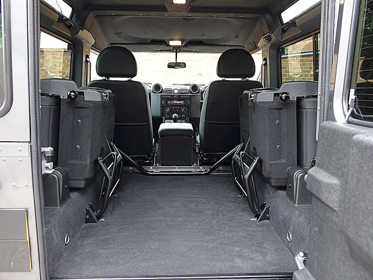 Somewhere anywhere nowhere everywhere правило. Сумка для weber go anywhere. Мотивация для жизни. Land rover defender 90 interior. Go anywhere do anything.