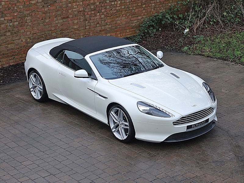 aston martin db9 volante