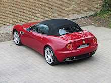 Alfa Romeo 8C Spider - Thumb 1