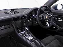 Porsche 911 (991.2) Carrera 4 GTS 'British Legends Edition' - Thumb 13