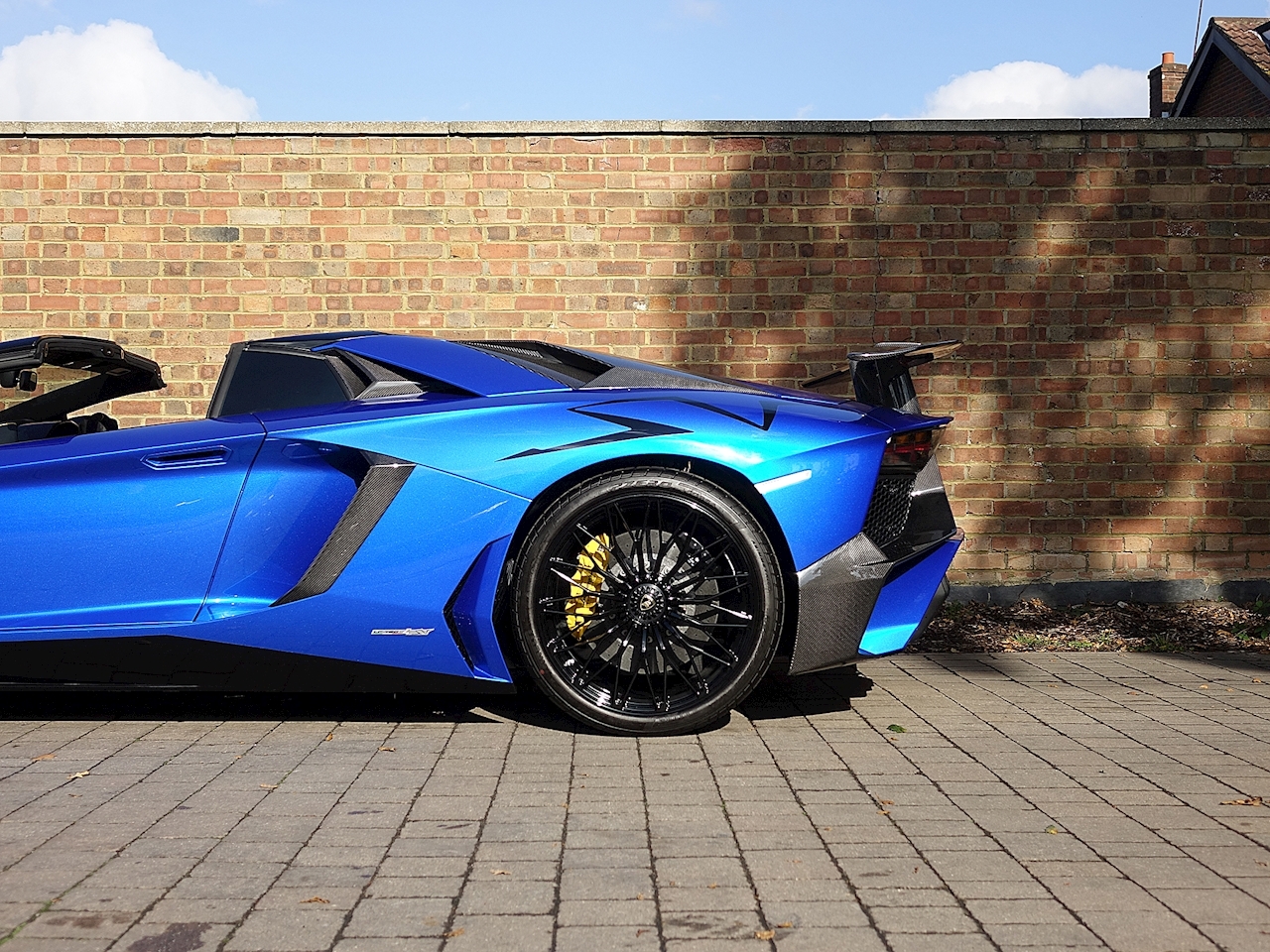 2016 Used Lamborghini Aventador SV Roadster | Blue Nethuns
