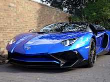 Lamborghini Aventador SV Roadster - Thumb 24