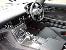 Mercedes-Benz SLS AMG GT - Thumb 20