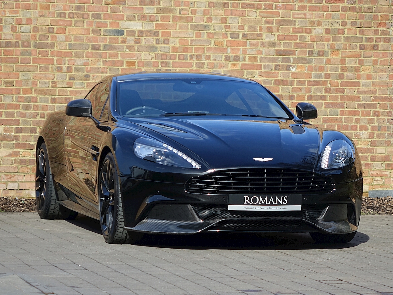 15 Used Aston Martin Vanquish Carbon Edition Aml Carbon Black