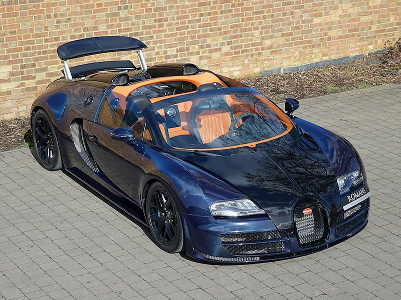 Bugatti Veyron Grand Sport Vitesse Black