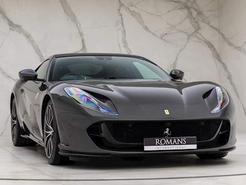 Ferrari 812 Superfast V12