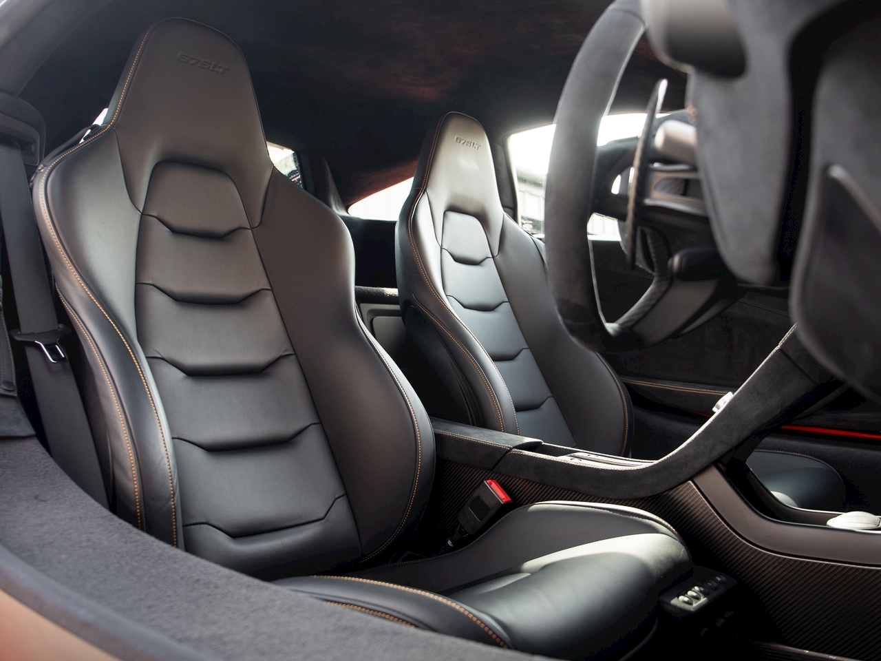 16 Used Mclaren 675lt V8 Ssg Volcano Orange