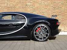 Bugatti Chiron - Thumb 8
