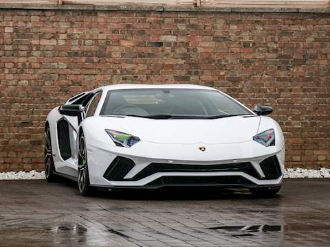Lamborghini Aventador Lp 740-4 S