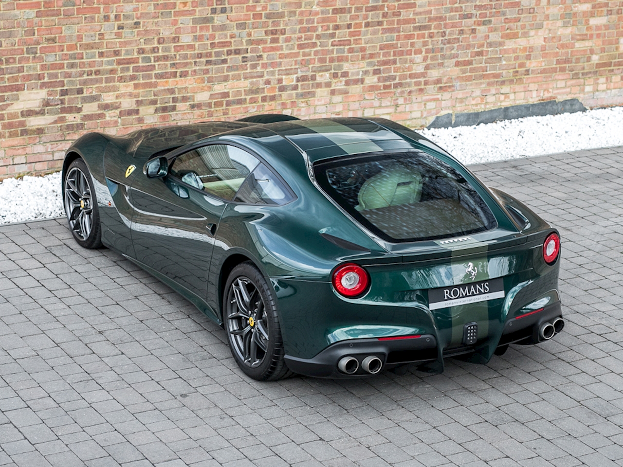 Ferrari f12 berlinetta green