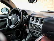 Alfa Romeo 8C Spider - Thumb 16