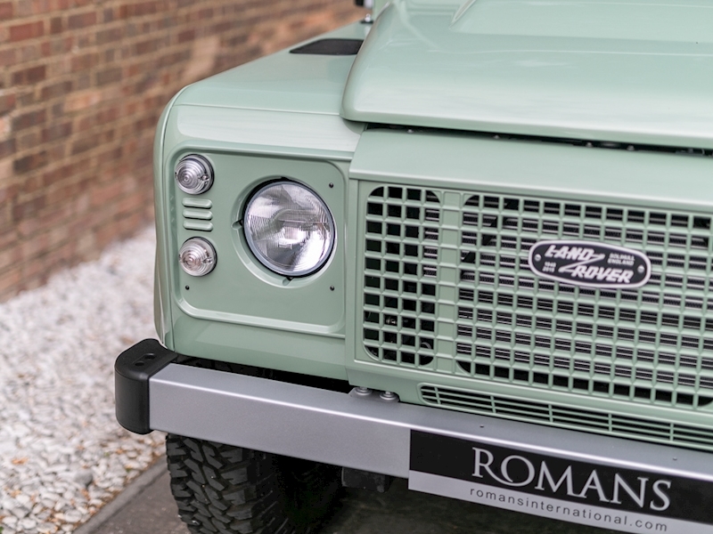 2016 Used Land Rover Defender 90 Td Heritage Hard Top | Grasmere Green