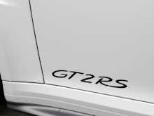 Porsche 911 (991) GT2 RS - Thumb 27