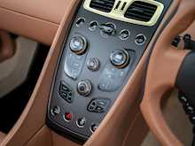 Aston Martin Vanquish Zagato Speedster - Thumb 17