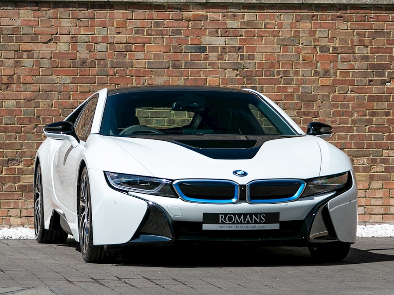 15 Used Bmw I8 I8 Crystal White Bmw I Blue Accent