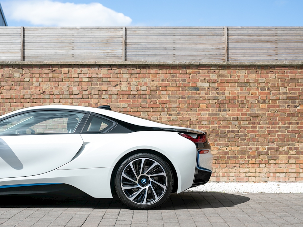 2015 Used Bmw I8 I8 Crystal White Bmw I Blue Accent