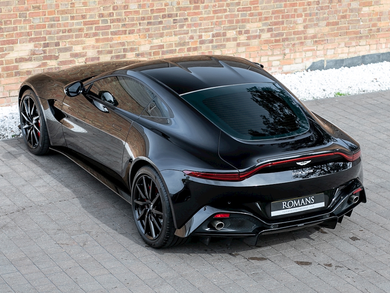 2018 Used Aston Martin Vantage V8 | Onyx Black