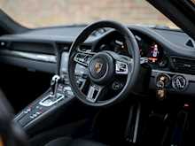 Porsche 911 Turbo S Exclusive Series - Thumb 10