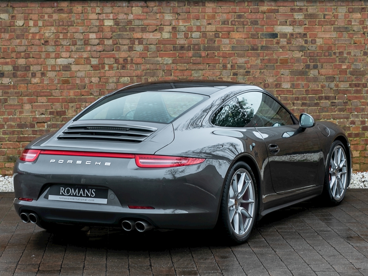 Porsche 911 grey