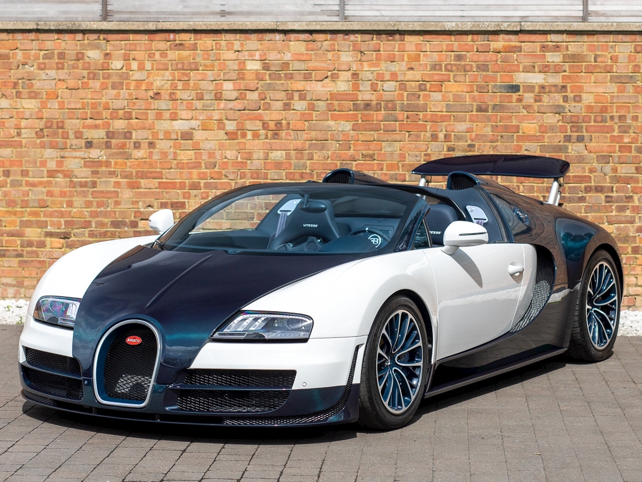 2014 Used Bugatti Veyron 16 4 Grand Sport Vitesse Carrara White With Blue Carbon