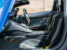 Lamborghini Aventador LP750-4 SV Roadster - Thumb 14