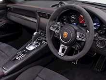 Porsche 911 (991.2) Targa 4 GTS - Thumb 10