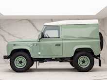 Land Rover Defender 90 Heritage Hard Top - Thumb 1