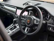 Porsche Macan Turbo - Thumb 10
