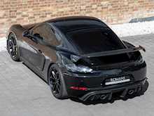 Porsche 718 Cayman GT4 - Thumb 8