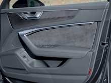 Audi RS6 Avant Vorsprung - Thumb 21