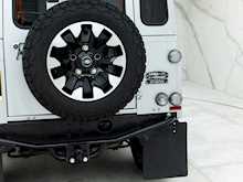 Land Rover Defender 90 Works V8 70th Edition Twisted - Thumb 20