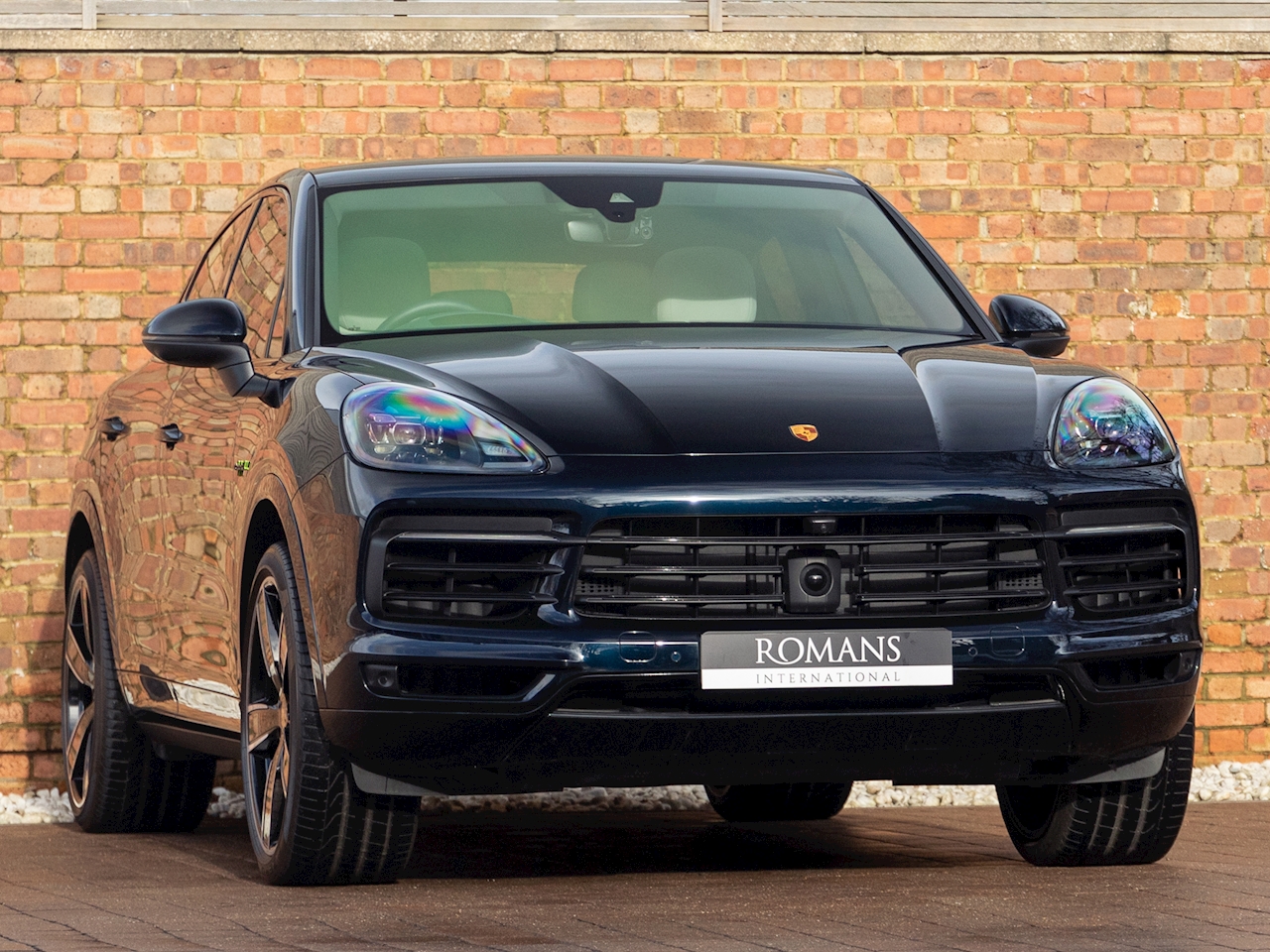 Grote hoeveelheid Altijd opvoeder 2019 Used Porsche Cayenne 3.0 V6 14.1kWh Coupe 5dr Petrol Plug-in Hybrid  Tiptronic 4WD (s/s) (462 ps) | Moonlight Blue