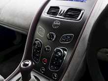Aston Martin V12 Vantage S - Thumb 15