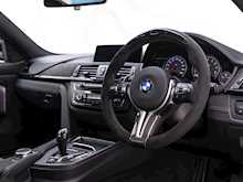 BMW M4 DTM Champion Edition - Thumb 8