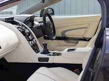 Aston Martin V12 Vantage S Roadster - Thumb 15
