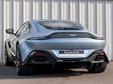 Aston Martin Vantage - Thumb 2