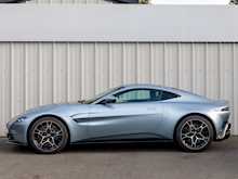 Aston Martin Vantage - Thumb 1