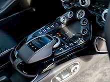 Aston Martin Vantage - Thumb 18