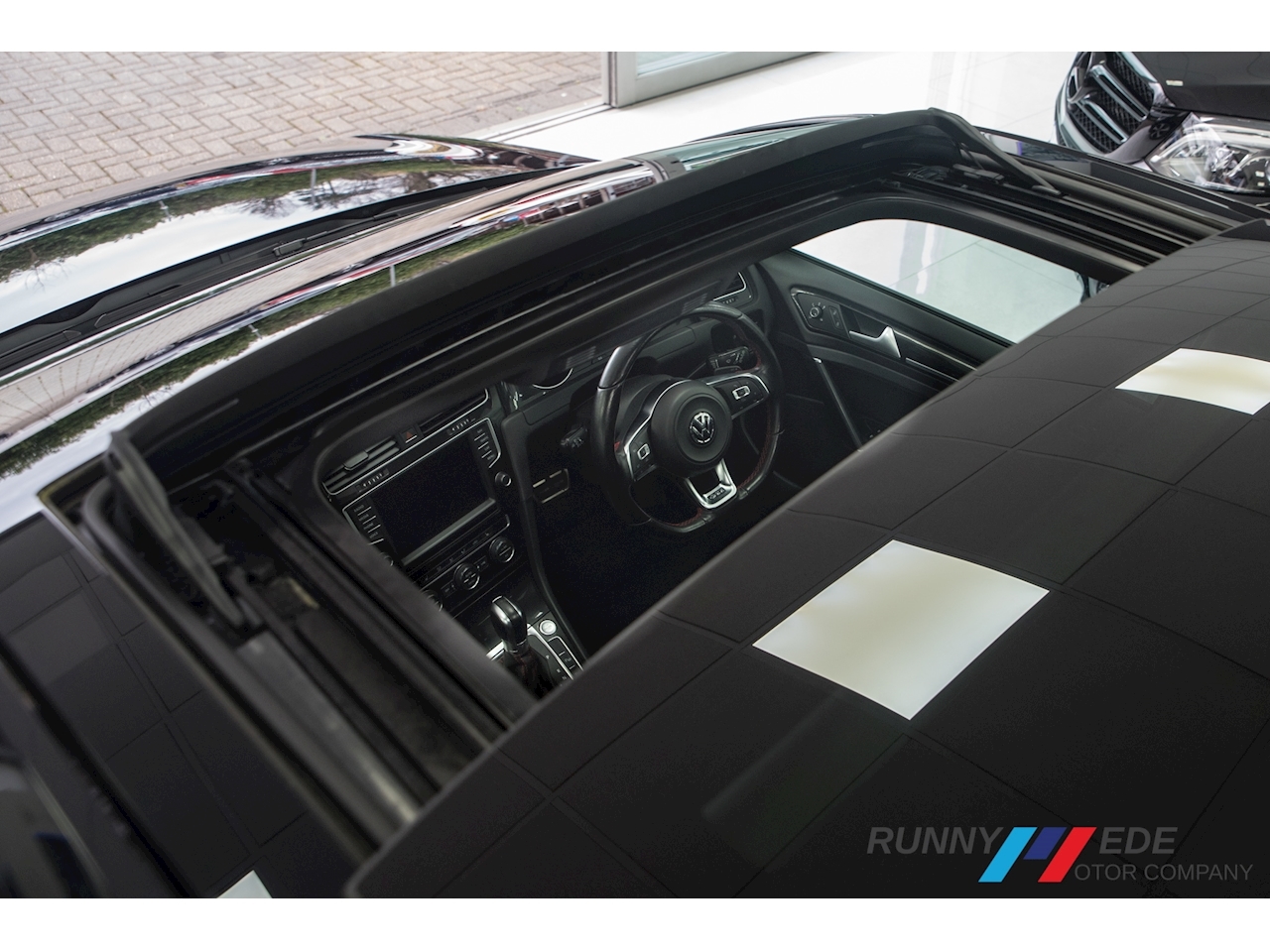 2.0 TSI BlueMotion Tech GTI (Performance pack) Hatchback 5dr Petrol DSG (s/s) (147 g/km, 227 bhp)