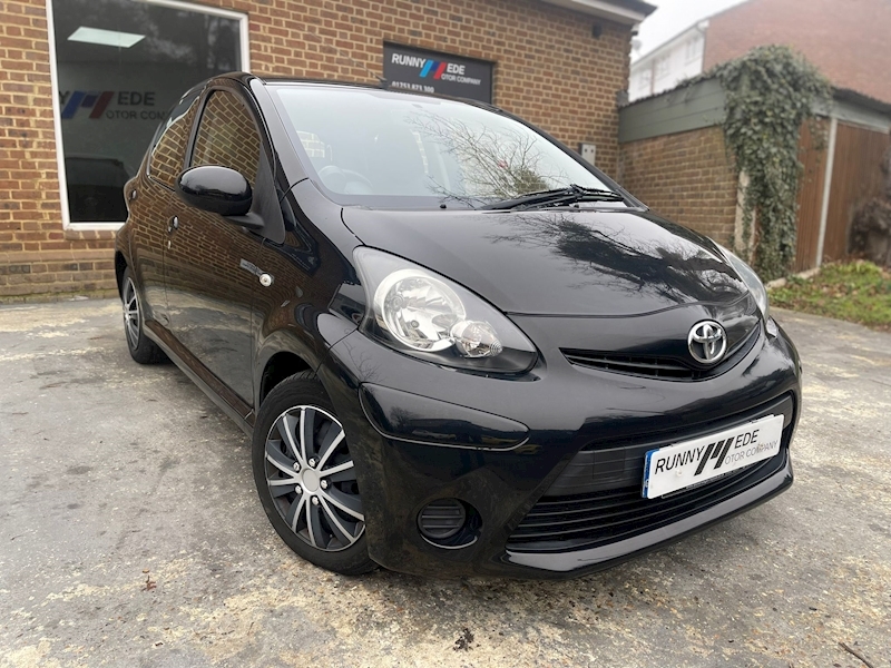 1.0 VVT-i Move Hatchback 5dr Petrol MultiMode Euro 5 (68 ps)