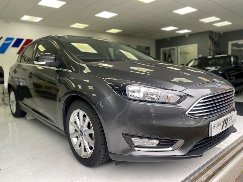 1.6 Titanium Hatchback 5dr Petrol Powershift Euro 6 (125 ps)