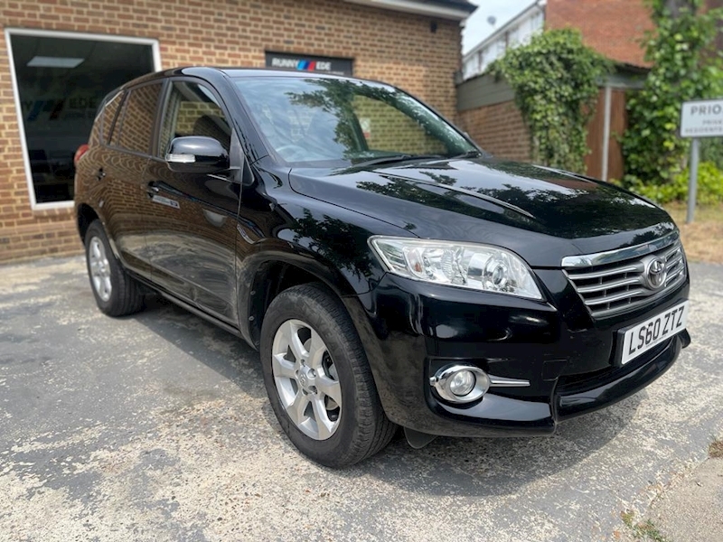 2.0 V-Matic XT-R SUV 5dr Petrol Multidrive S 4WD Euro 5 (158 ps)