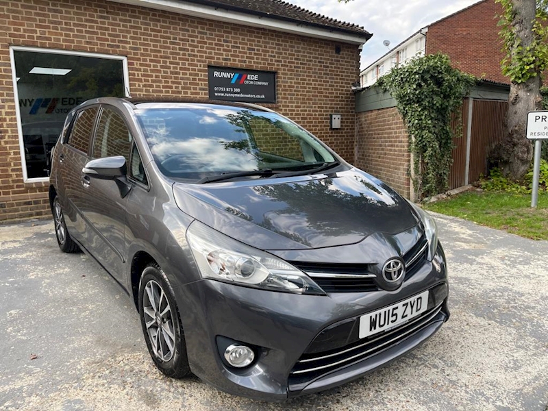 1.6 D-4D Icon MPV 5dr Diesel Manual Euro 5 (s/s) (110 bhp)