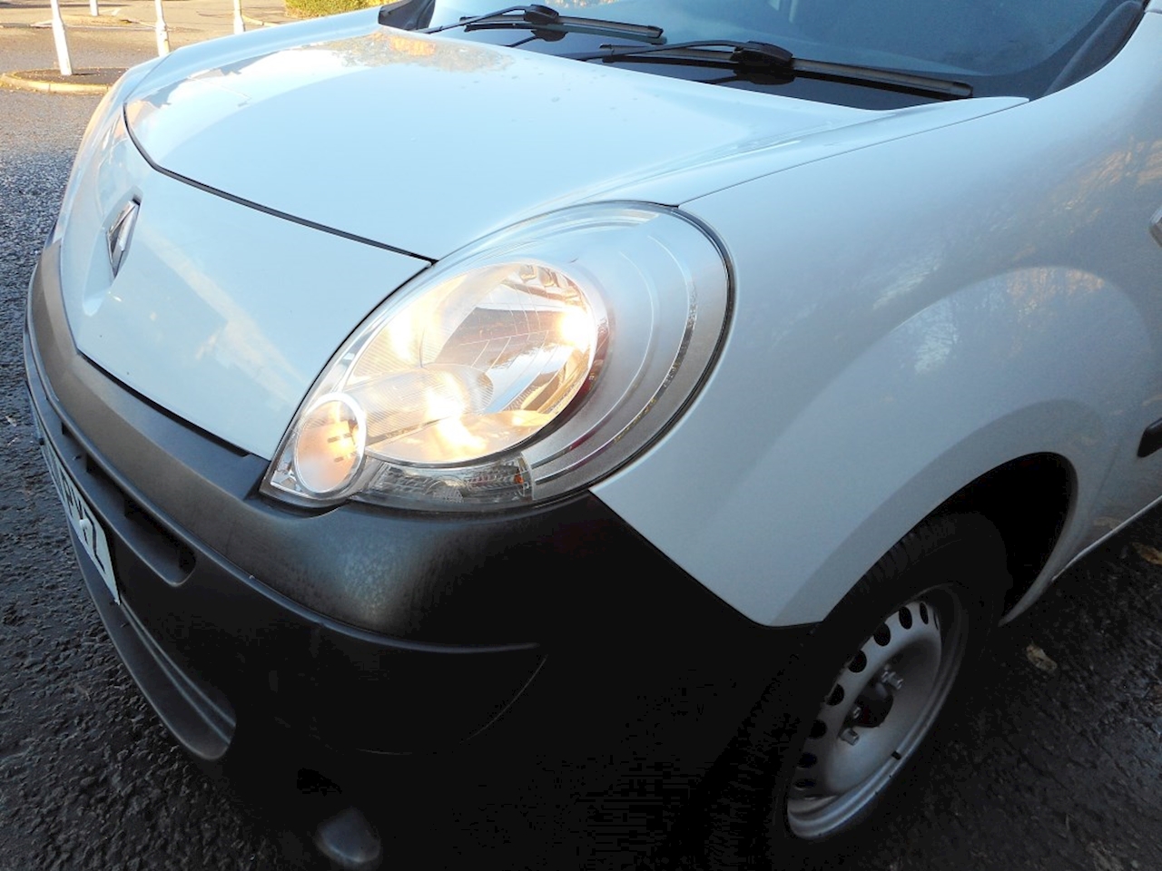 Used 2011 Renault Kangoo ML19 DCi85 - our best selling small vans at