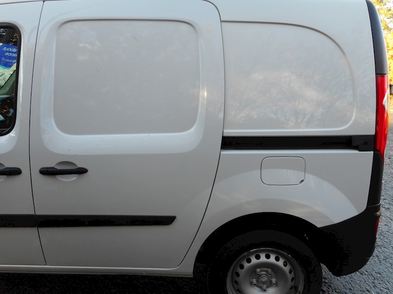 Used 2011 Renault Kangoo ML19 DCi85 - our best selling small vans at