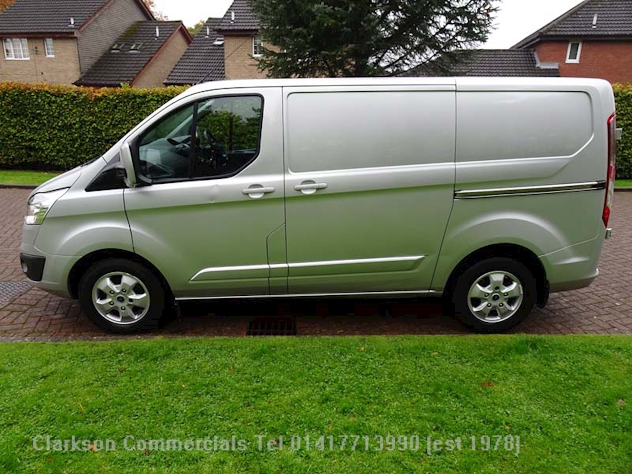transit custom 270 ltd e tech spec