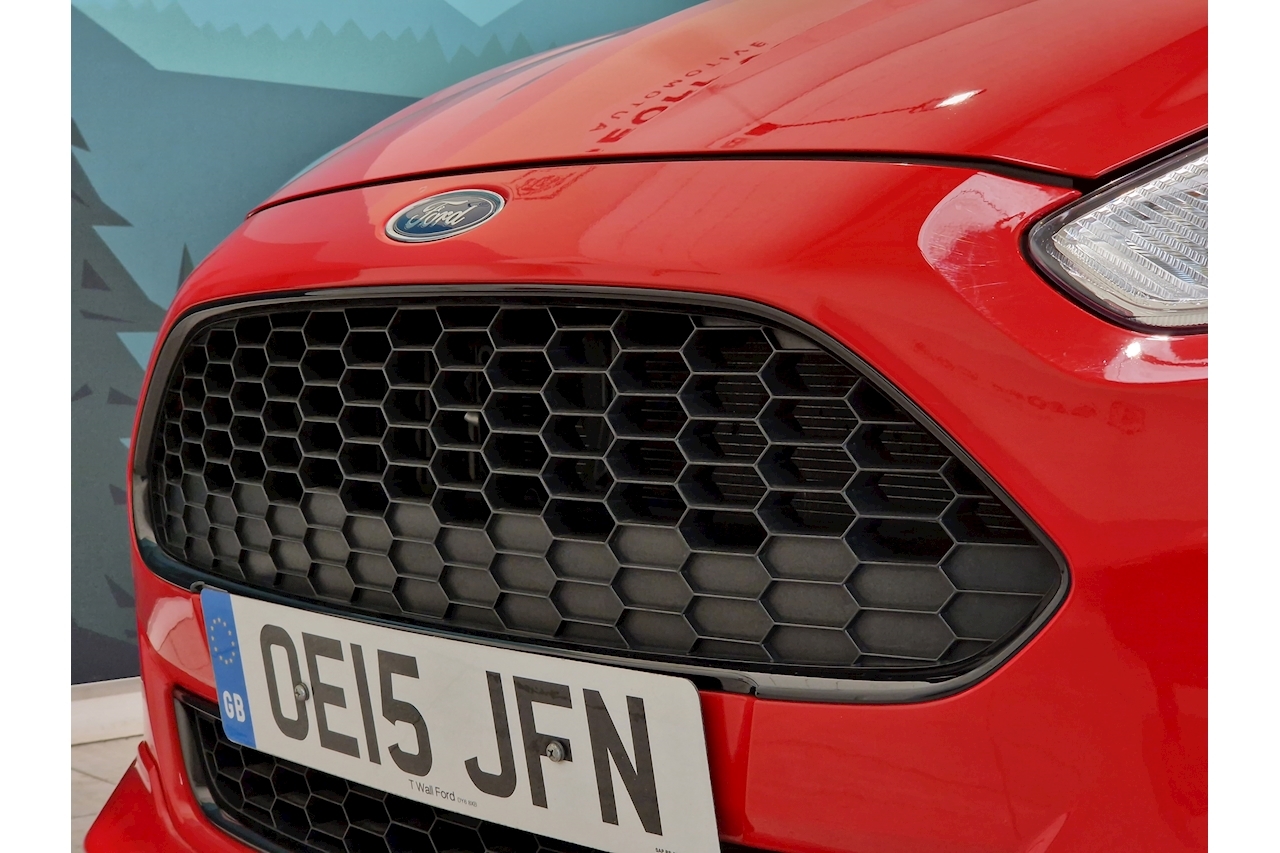 Used 2015 Ford Fiesta T EcoBoost Zetec S For Sale (U6804) | Geoff Cox