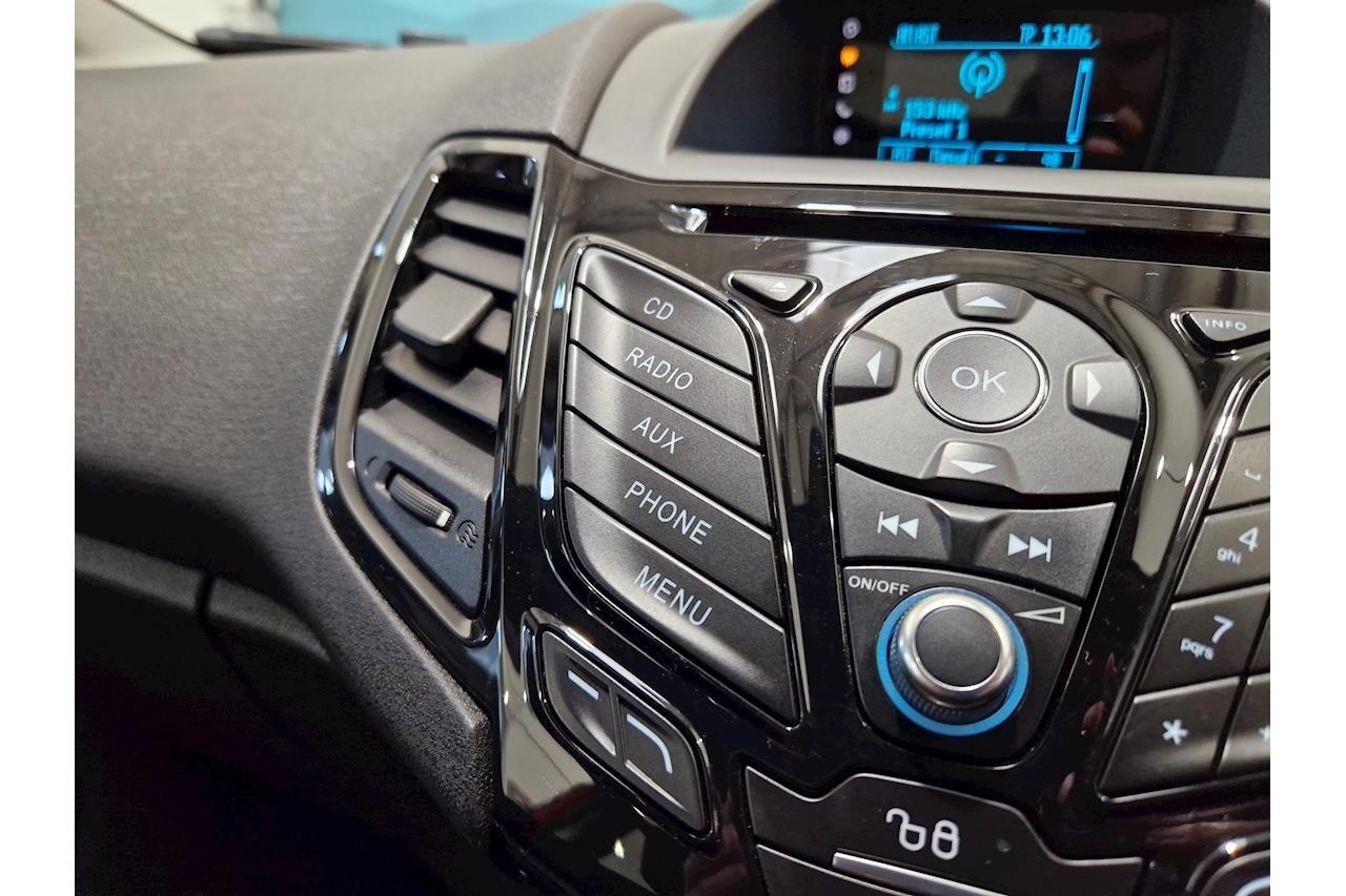 Used 2015 Ford Fiesta T EcoBoost Zetec S For Sale (U6804) | Geoff Cox