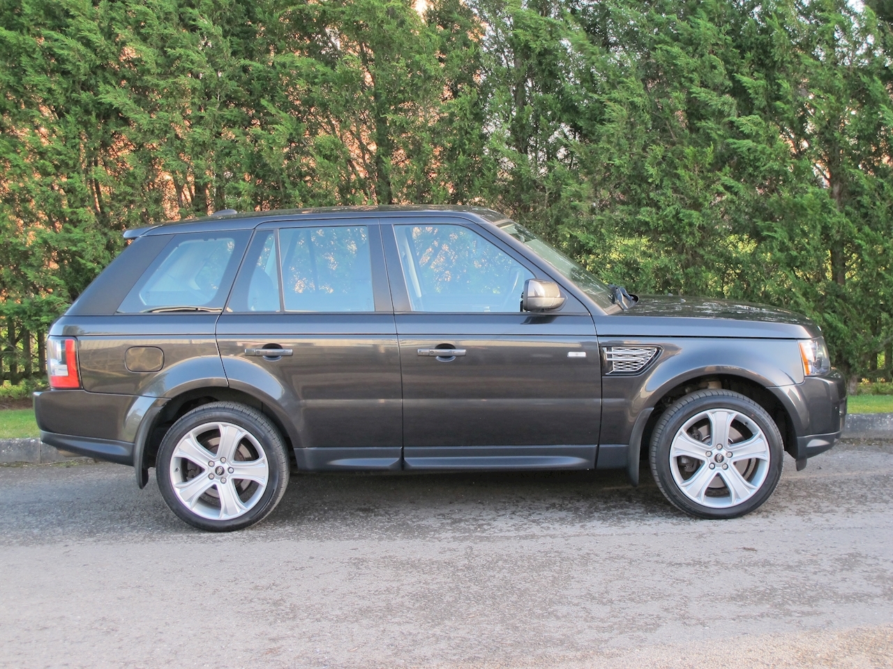 Used 2013 Land Rover Range Rover Sport Sdv6 Hse Black For Sale (U423
